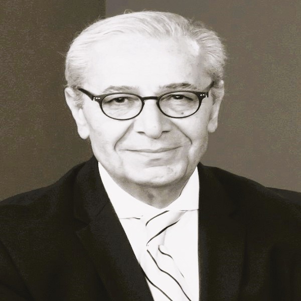 مردی که یک پا ندارد